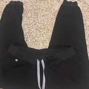 Figs Women's Black Joggers with Gray Drawstring M/P